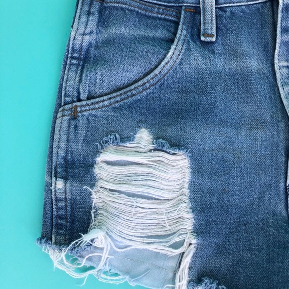 ❌SOLD❌ LF Denim Shorts Furst of a Kind - Picture 2 of 4